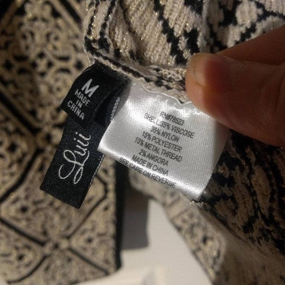 Damask Long Knit Cardigan - Picture 3 of 4